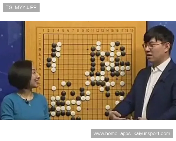 世界围棋锦标赛决赛 柯洁大战申真谞再成经典对局，世界围棋巅峰对决中国柯洁完胜韩国朴廷桓